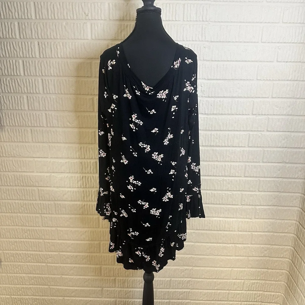 Free People Sz XS Olivia Flowy Printed Dress Black Floral Boho Ruffle Fall Soft